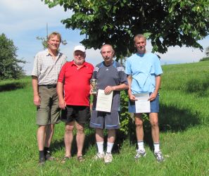 Die Finalisten mit 1. Vorstand und Sportwart